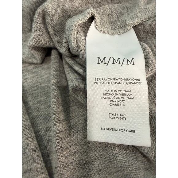 Cabi Gray Heathered Mock Neck Cap Sleeve Top Stretch Knit Size M EUC - Picture 4 of 5